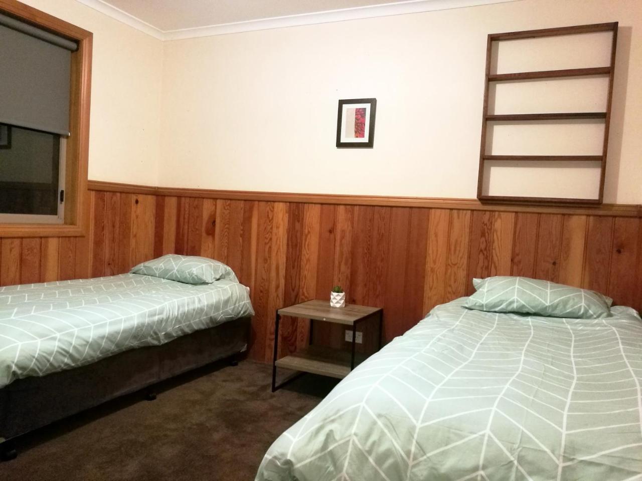 Castle Stay At Lakes Entrance Bagian luar foto